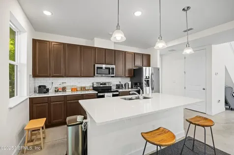 468 Auburn Oaks Road E Jacksonville FL 32218