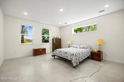 468 Auburn Oaks Road E Jacksonville FL 32218