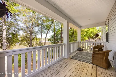 468 Auburn Oaks Road E Jacksonville FL 32218