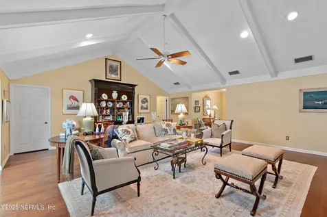 2635 Spreading Oaks Lane Jacksonville FL 32223