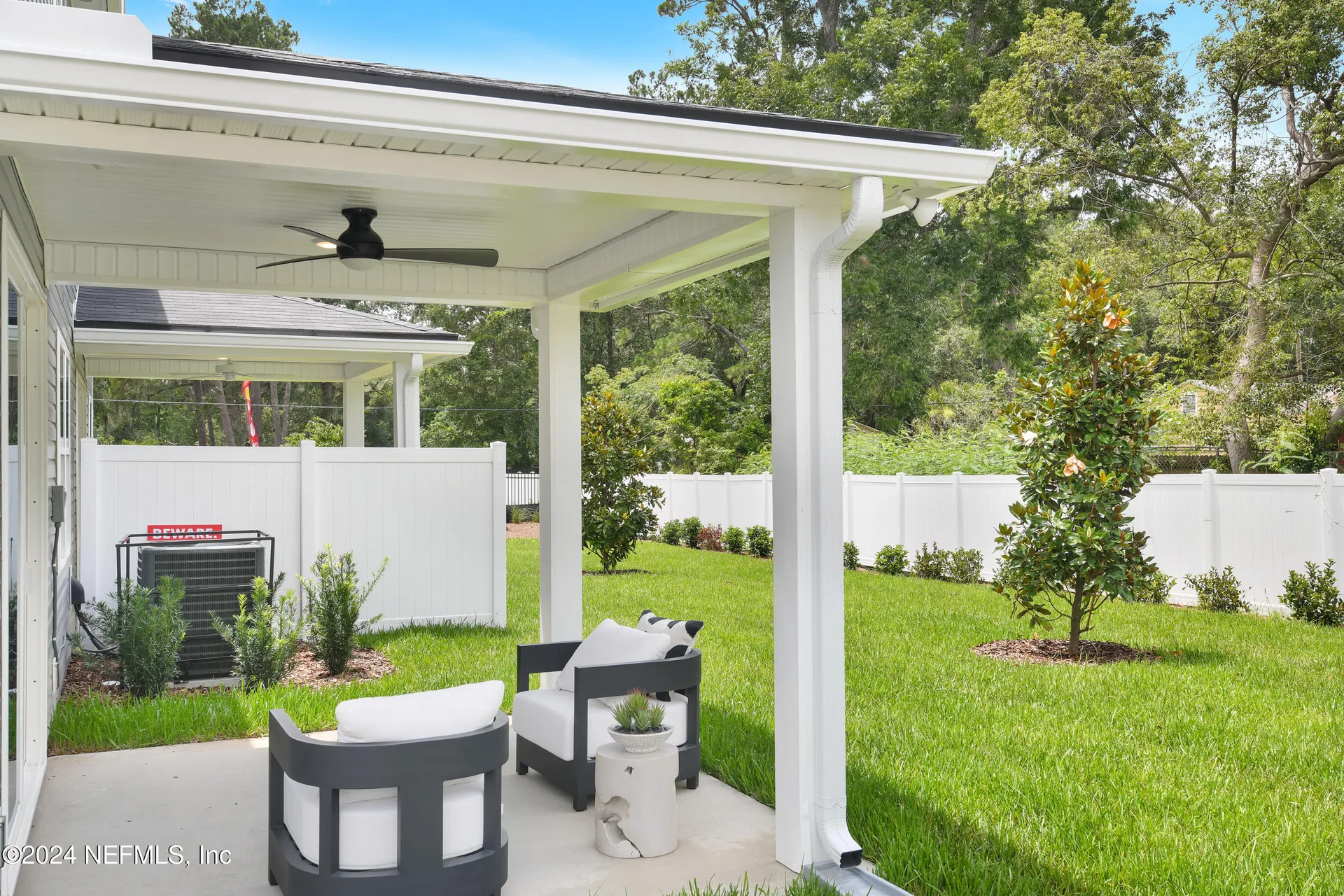 1306 High Falls Drive Jacksonville FL 32205
