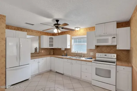 4245 New Hampshire Road Elkton FL 32033