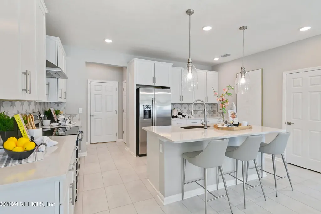 6049 Oracle Court Jacksonville FL 32205