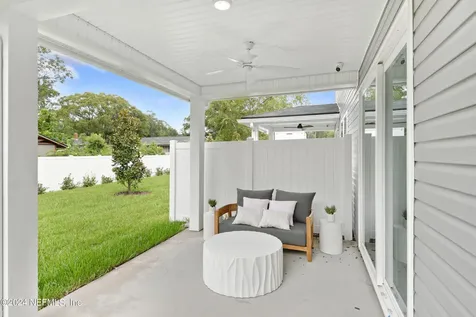 6049 Oracle Court Jacksonville FL 32205