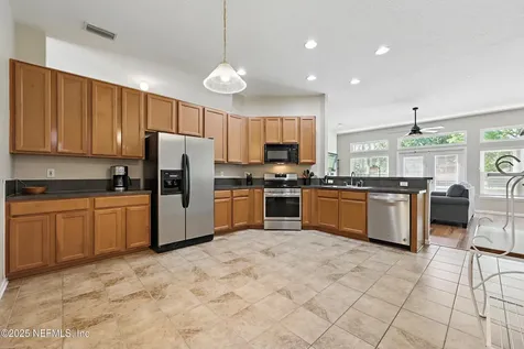 10016 Kings Crossing Drive Jacksonville FL 32219