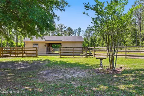 10016 Kings Crossing Drive Jacksonville FL 32219