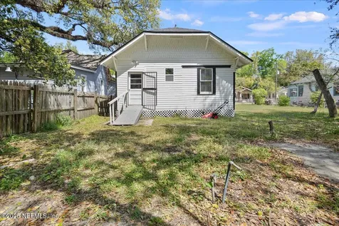1046 E 13th Street Jacksonville FL 32206
