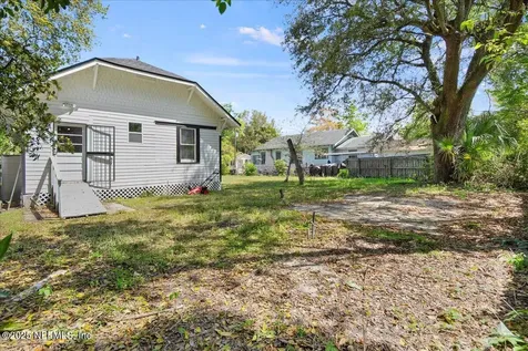 1046 E 13th Street Jacksonville FL 32206