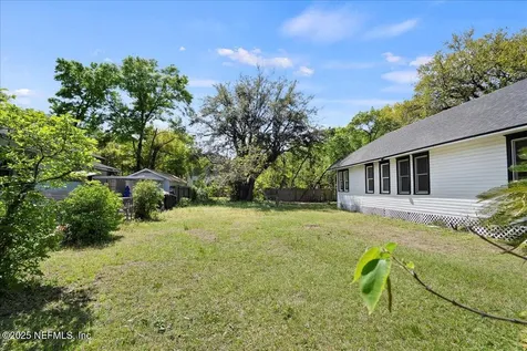 1046 E 13th Street Jacksonville FL 32206