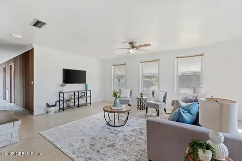 1669 Townsend Boulevard Jacksonville FL 32211