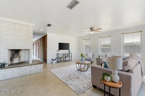 1669 Townsend Boulevard Jacksonville FL 32211