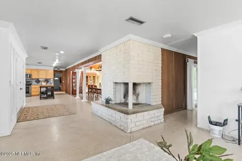 1669 Townsend Boulevard Jacksonville FL 32211