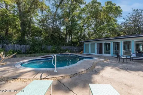 1669 Townsend Boulevard Jacksonville FL 32211