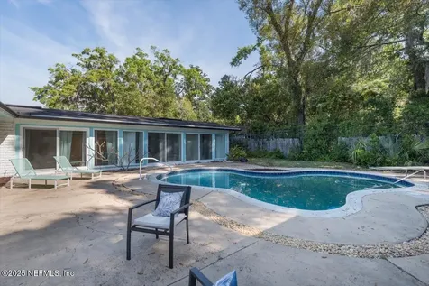 1669 Townsend Boulevard Jacksonville FL 32211