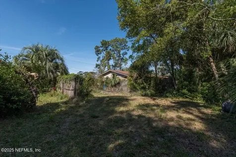 1669 Townsend Boulevard Jacksonville FL 32211