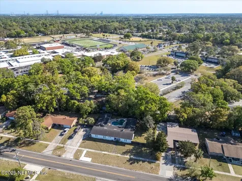1669 Townsend Boulevard Jacksonville FL 32211