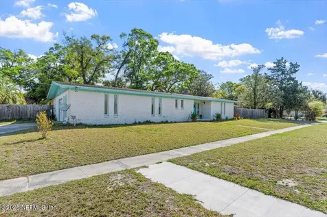 1669 Townsend Boulevard Jacksonville FL 32211