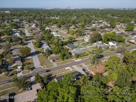 1669 Townsend Boulevard Jacksonville FL 32211