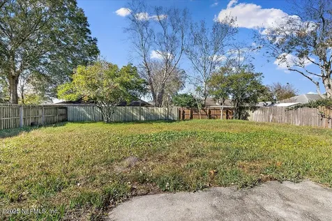 3250 Bridgecove Circle E Jacksonville FL 32216
