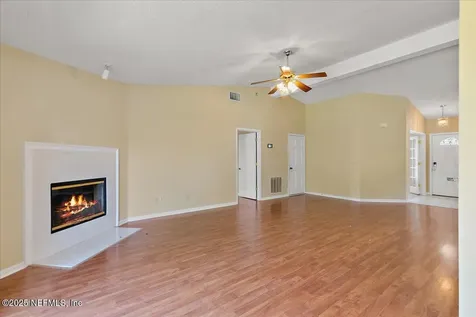 3250 Bridgecove Circle E Jacksonville FL 32216