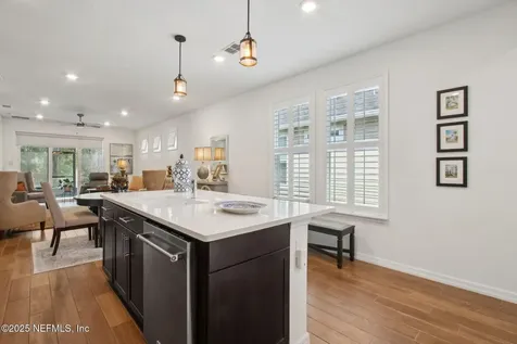 554 Continuum Loop Yulee FL 32097