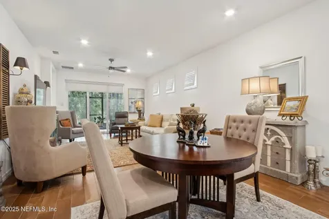 554 Continuum Loop Yulee FL 32097