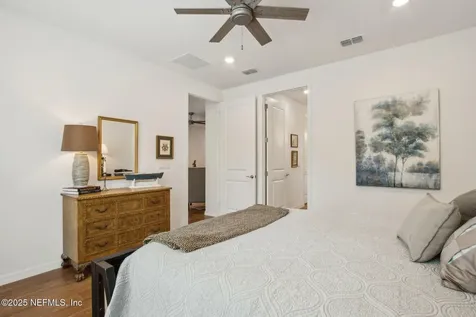 554 Continuum Loop Yulee FL 32097