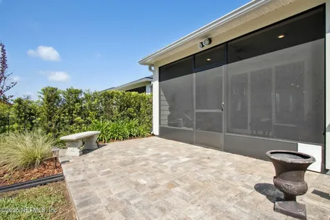 554 Continuum Loop Yulee FL 32097