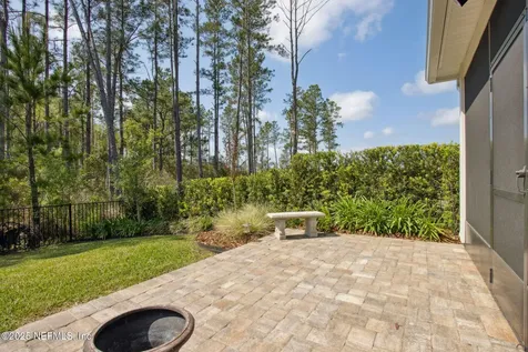554 Continuum Loop Yulee FL 32097