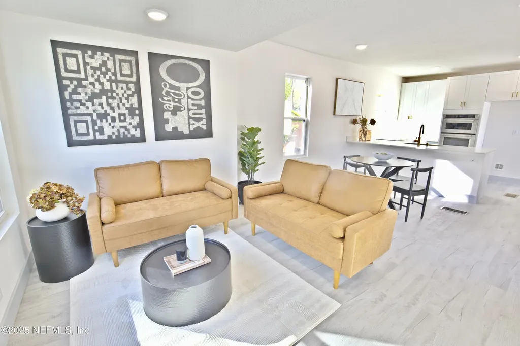 2477 Robert Street Jacksonville FL 32209