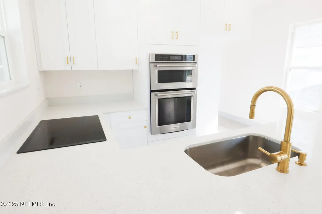 2477 Robert Street Jacksonville FL 32209