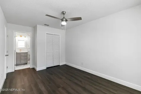 8892 Adams Avenue Jacksonville FL 32208