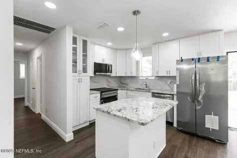 8892 Adams Avenue Jacksonville FL 32208