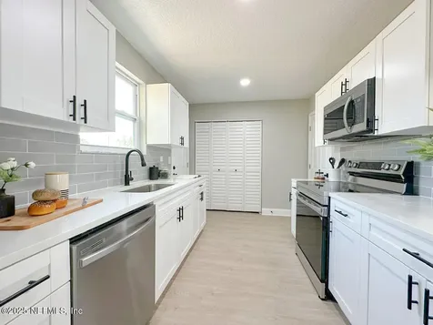 7581 Falcon Trace Court Jacksonville FL 32222