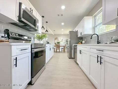 7581 Falcon Trace Court Jacksonville FL 32222