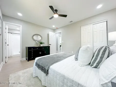 7581 Falcon Trace Court Jacksonville FL 32222