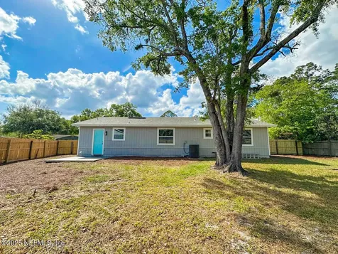 7581 Falcon Trace Court Jacksonville FL 32222