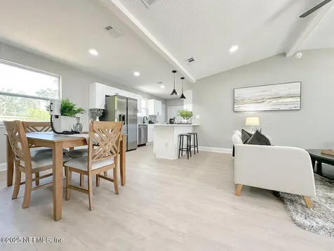 7581 Falcon Trace Court Jacksonville FL 32222