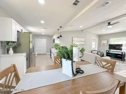 7581 Falcon Trace Court Jacksonville FL 32222