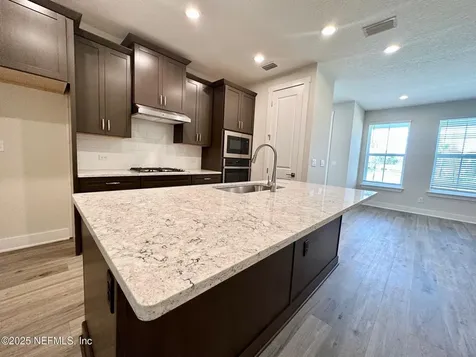 51 Bellwood Avenue Ponte Vedra FL 32081