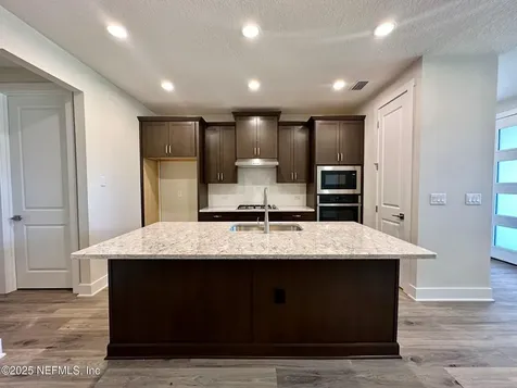 51 Bellwood Avenue Ponte Vedra FL 32081