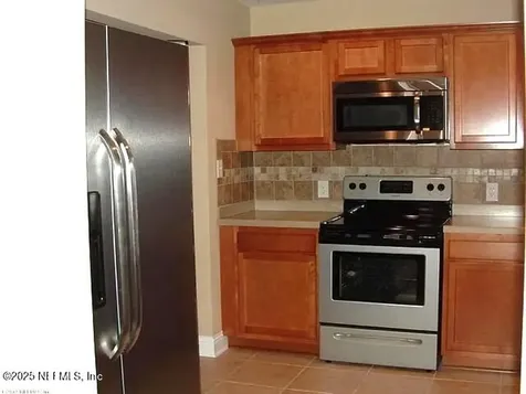 2518 Columbine Drive N Jacksonville FL 32211