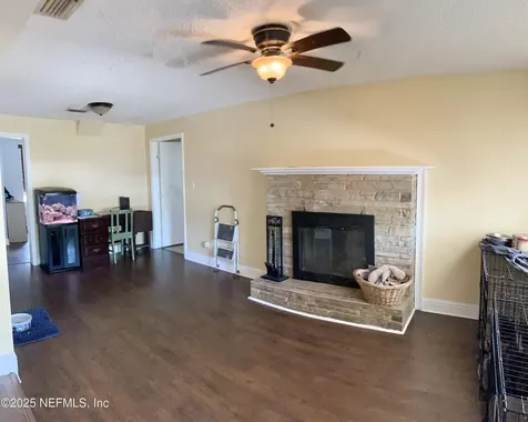 2518 Columbine Drive N Jacksonville FL 32211