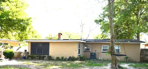 2518 Columbine Drive N Jacksonville FL 32211