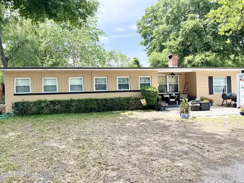 2518 Columbine Drive N Jacksonville FL 32211