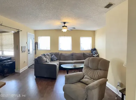 2518 Columbine Drive N Jacksonville FL 32211