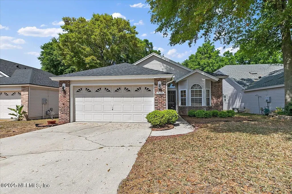 9139 Hampton Cove Court S Jacksonville FL 32225