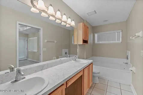 9139 Hampton Cove Court S Jacksonville FL 32225