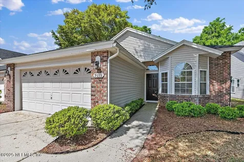9139 Hampton Cove Court S Jacksonville FL 32225