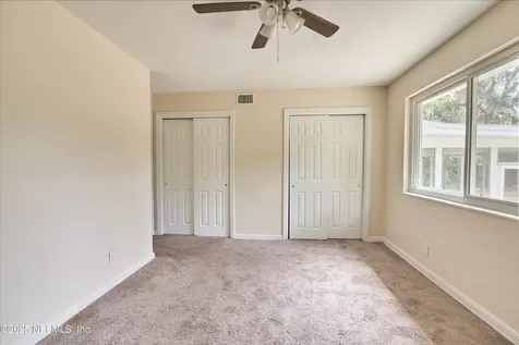 10568 Lake View Road E Jacksonville FL 32225
